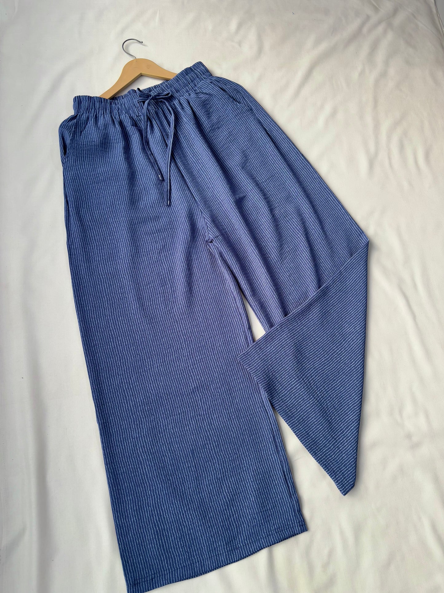 Viral Pinteresty Striped Pants (Blue)