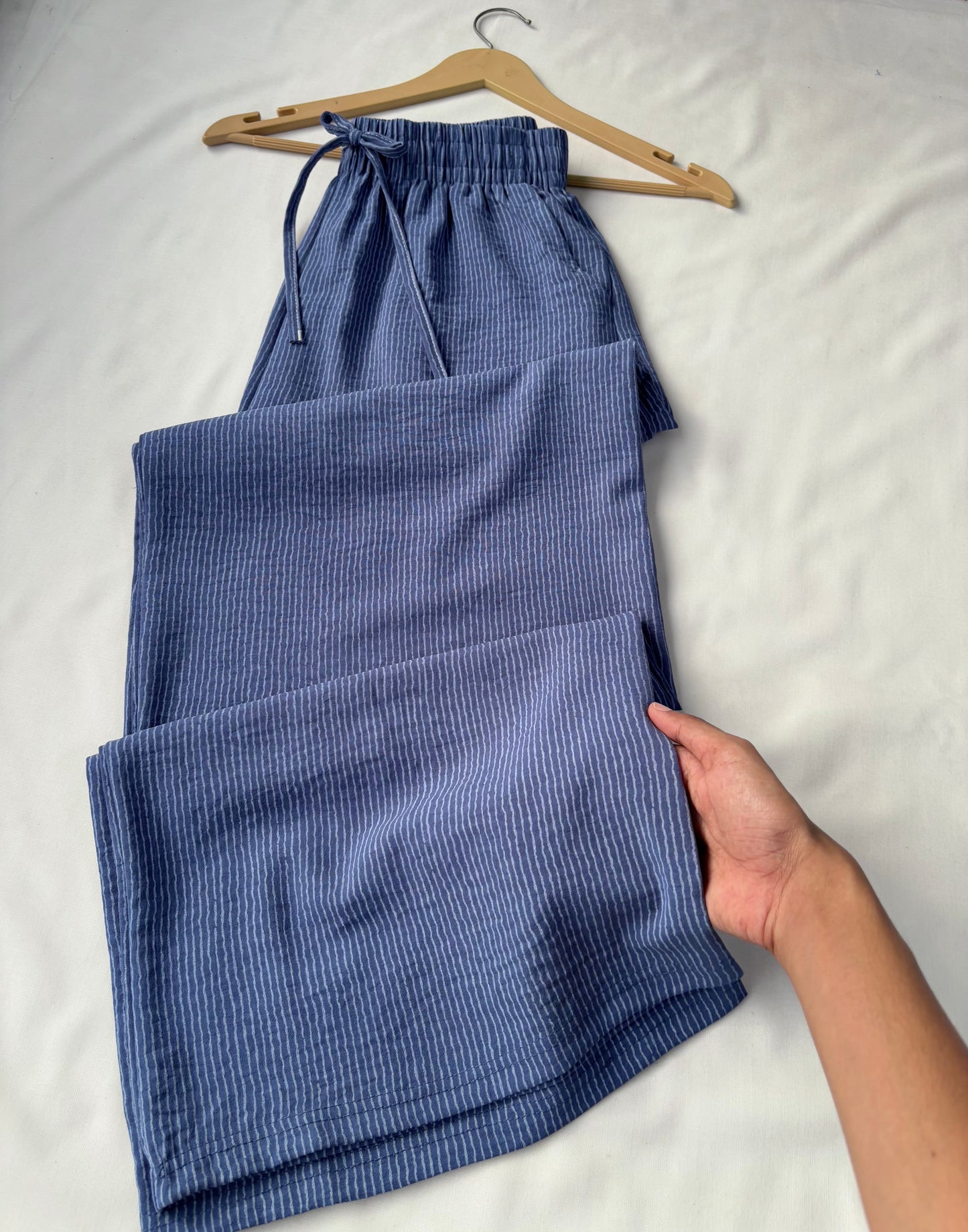 Viral Pinteresty Striped Pants (Blue)