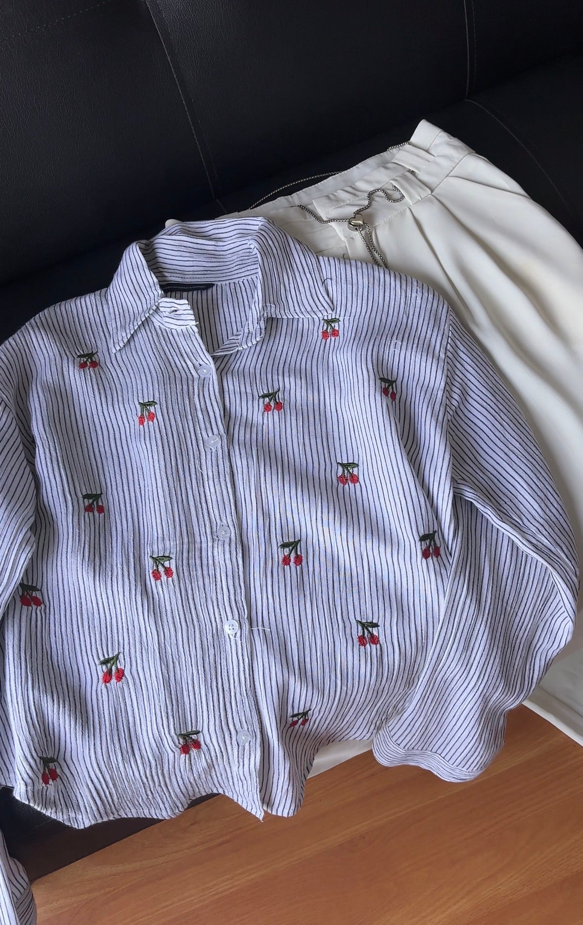White Cherry Embroidery Shirt