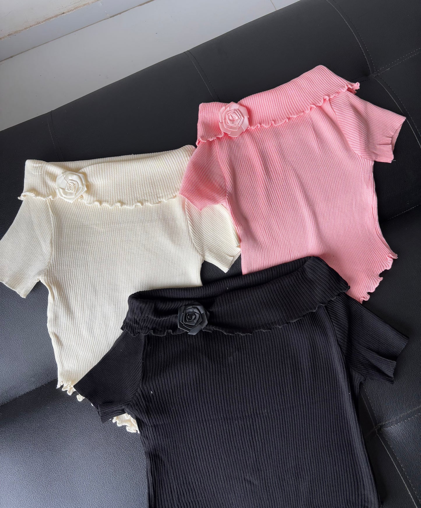 Off shoulder rose Korean top