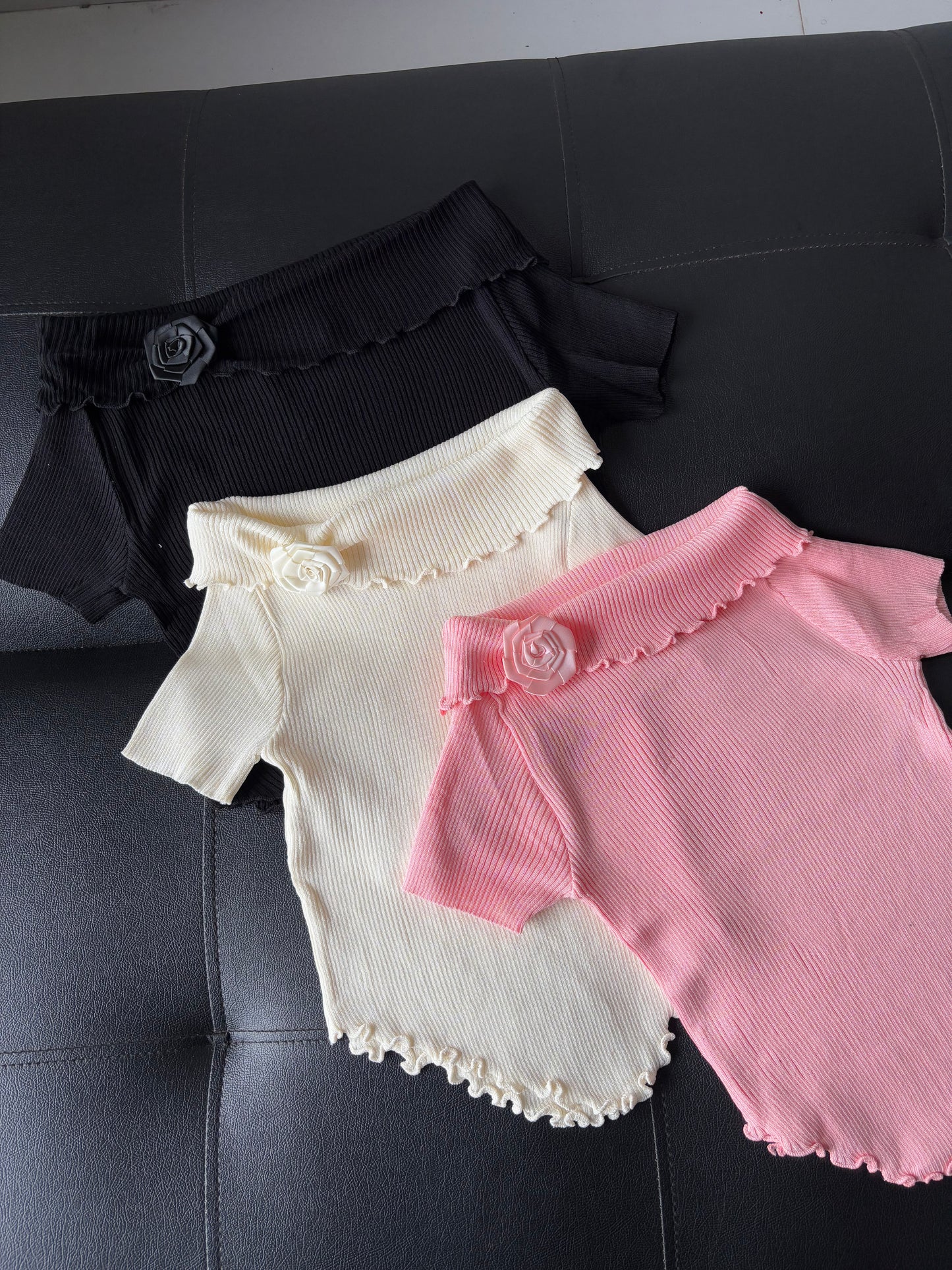 Off shoulder rose Korean top