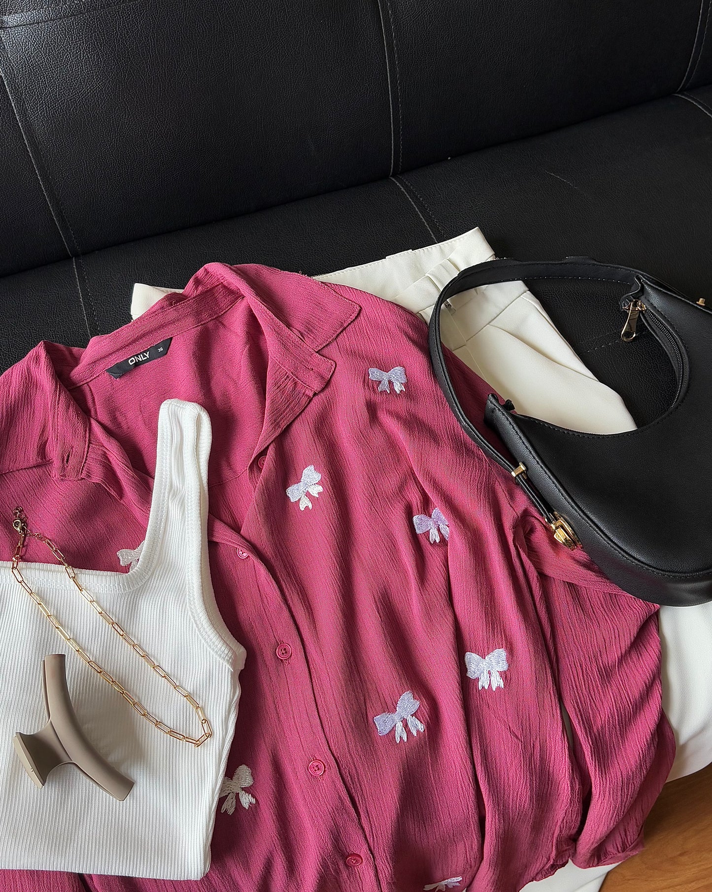 Bow Embroidery Shirt (Pink)