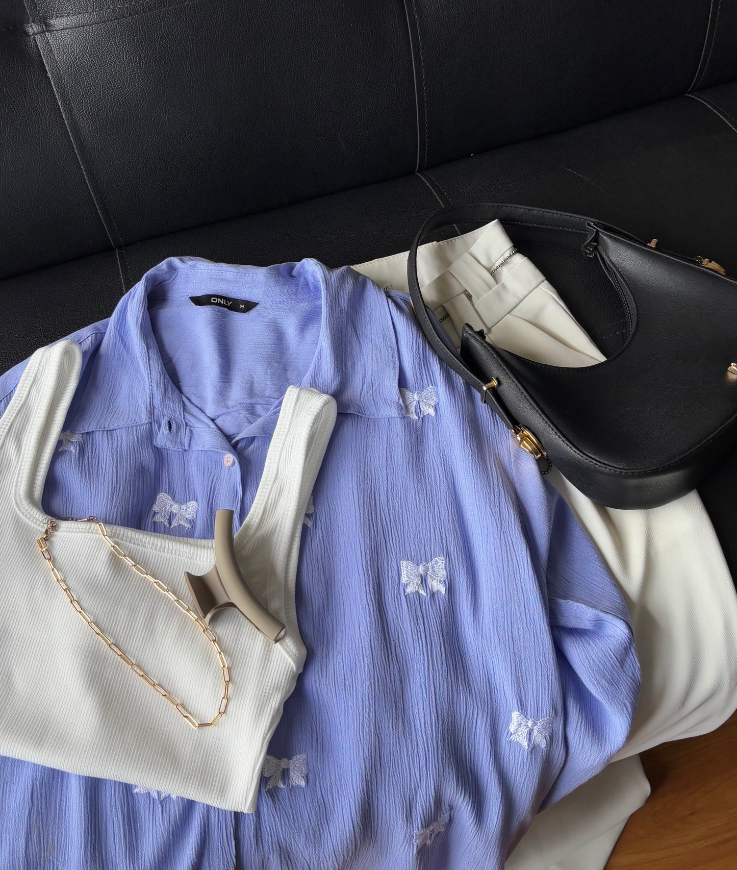 Bow Embroidery Shirt (Blue)