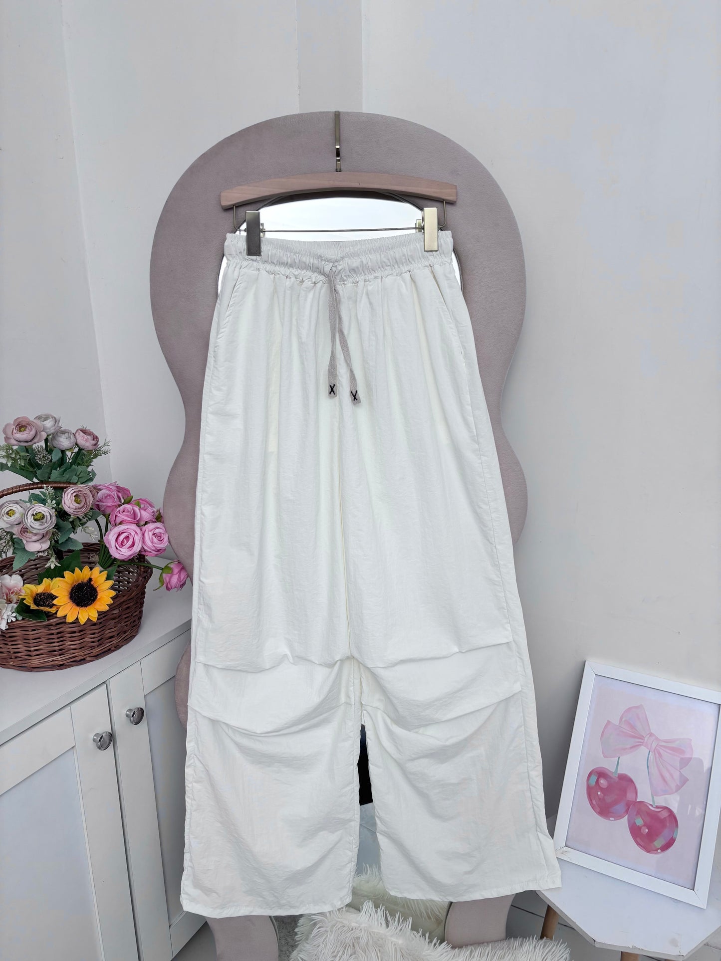 White Wide Leg Pants With Removable Belt