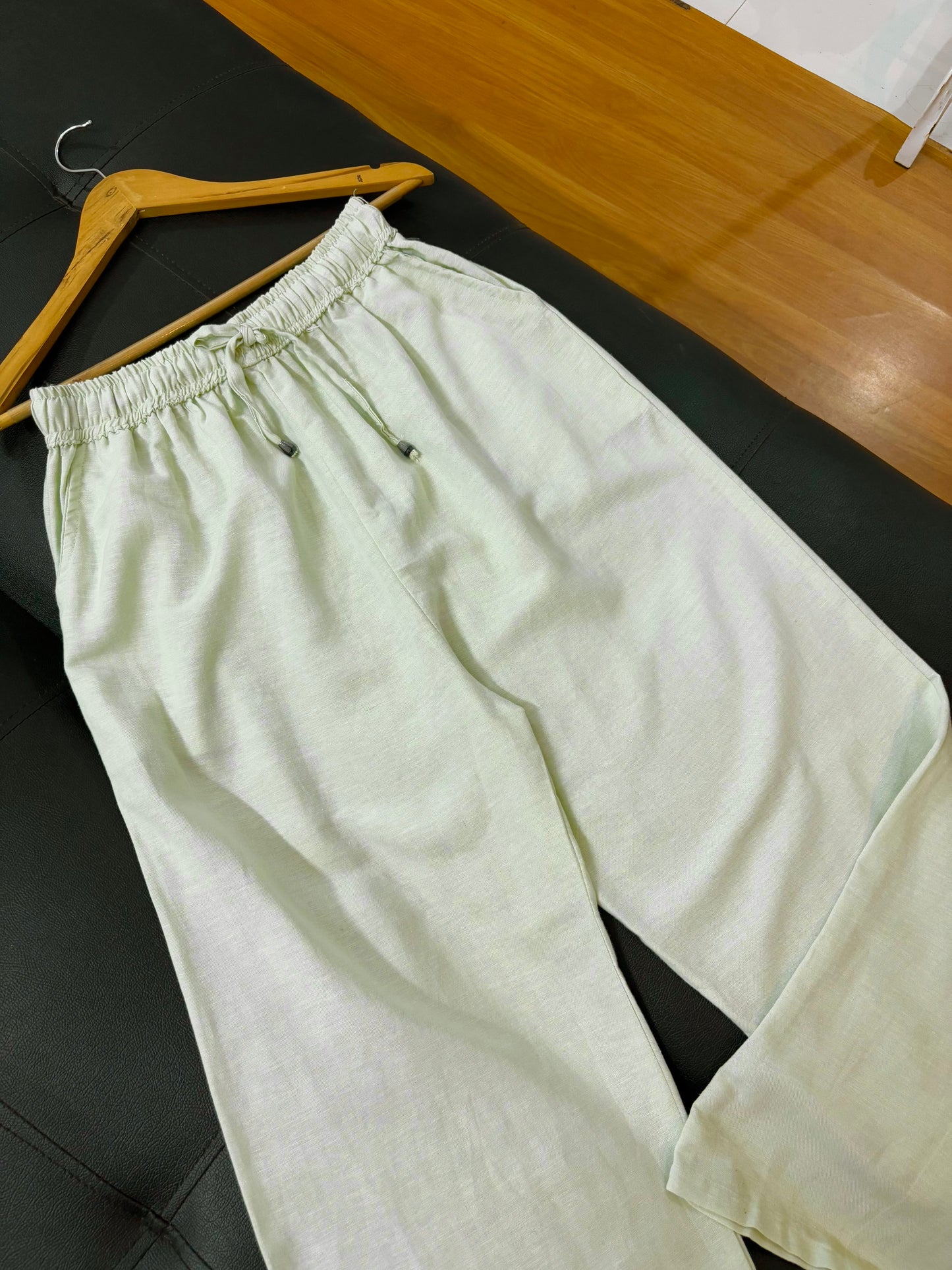 Viral Linen pant (Light Pista)