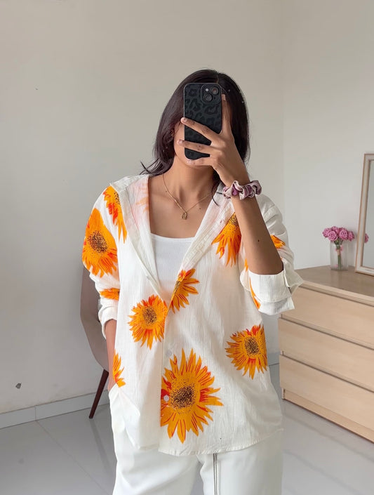 Sun flower printed shirt🌻