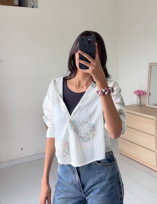 Petals printed shirt 💐
