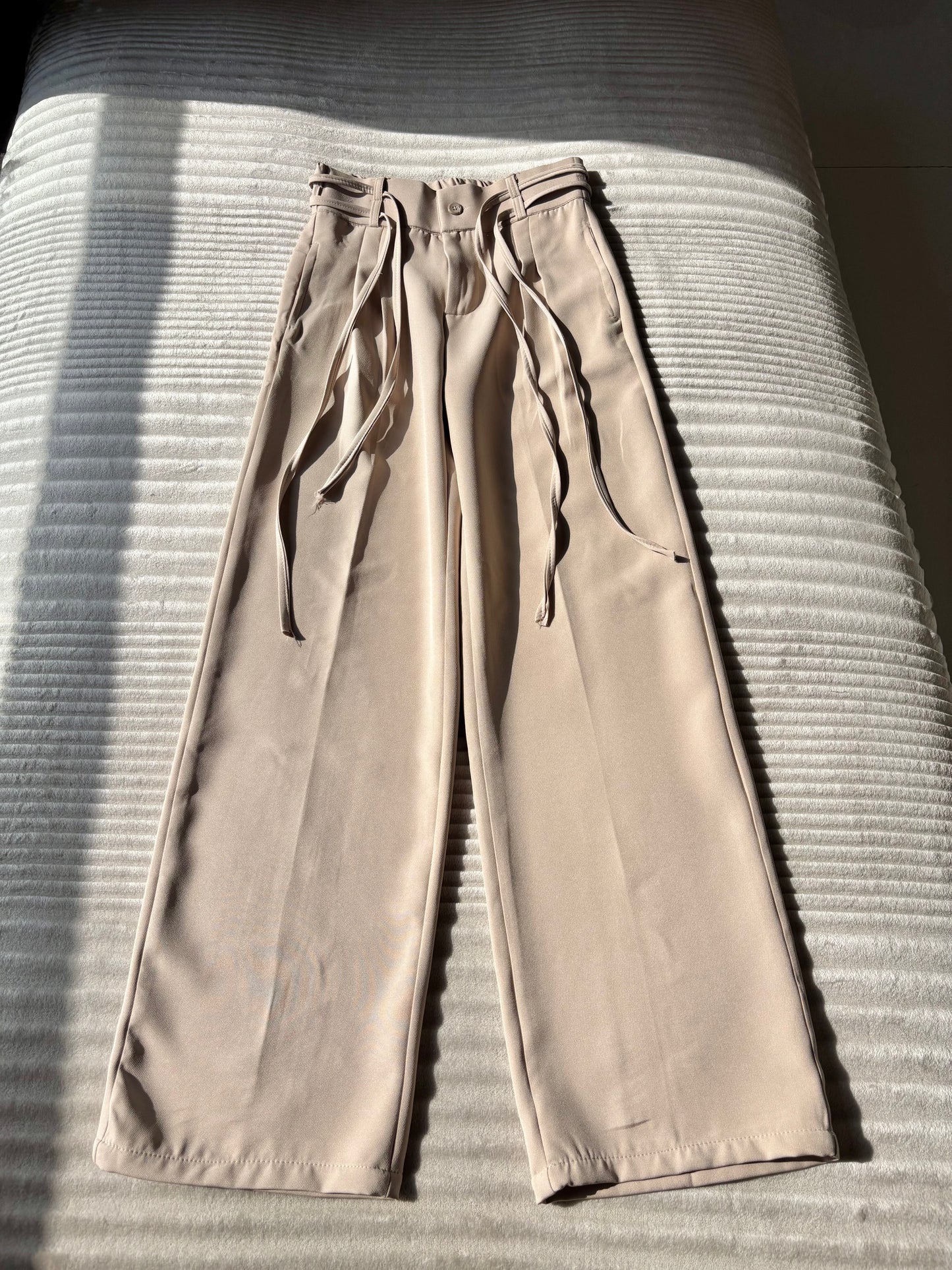 Pleated Wrap-Belt Trouser