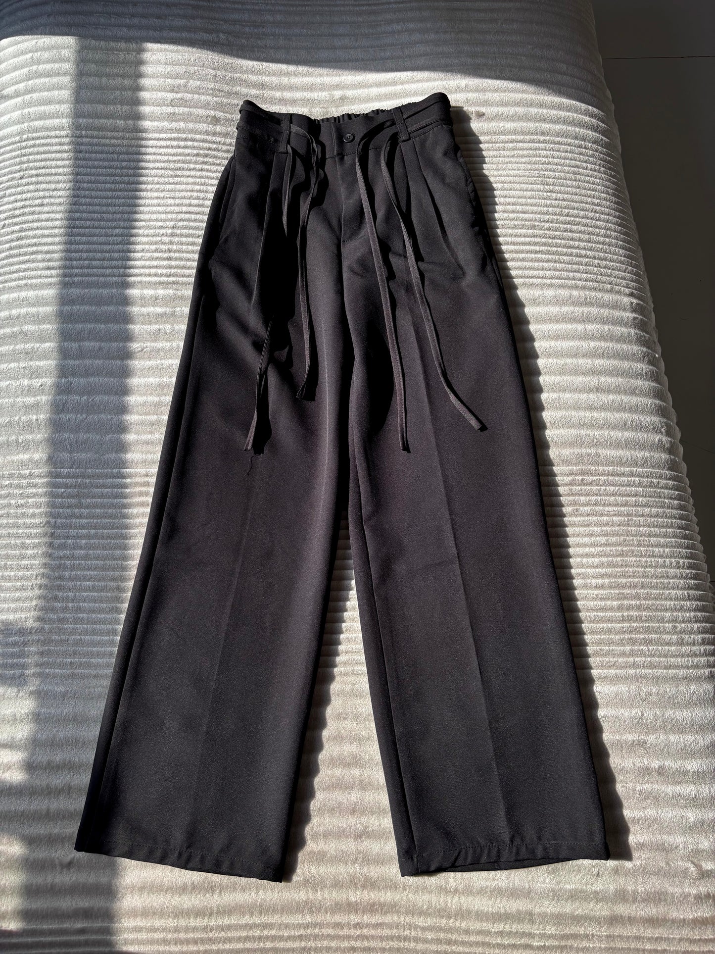 Pleated Wrap-Belt Trouser