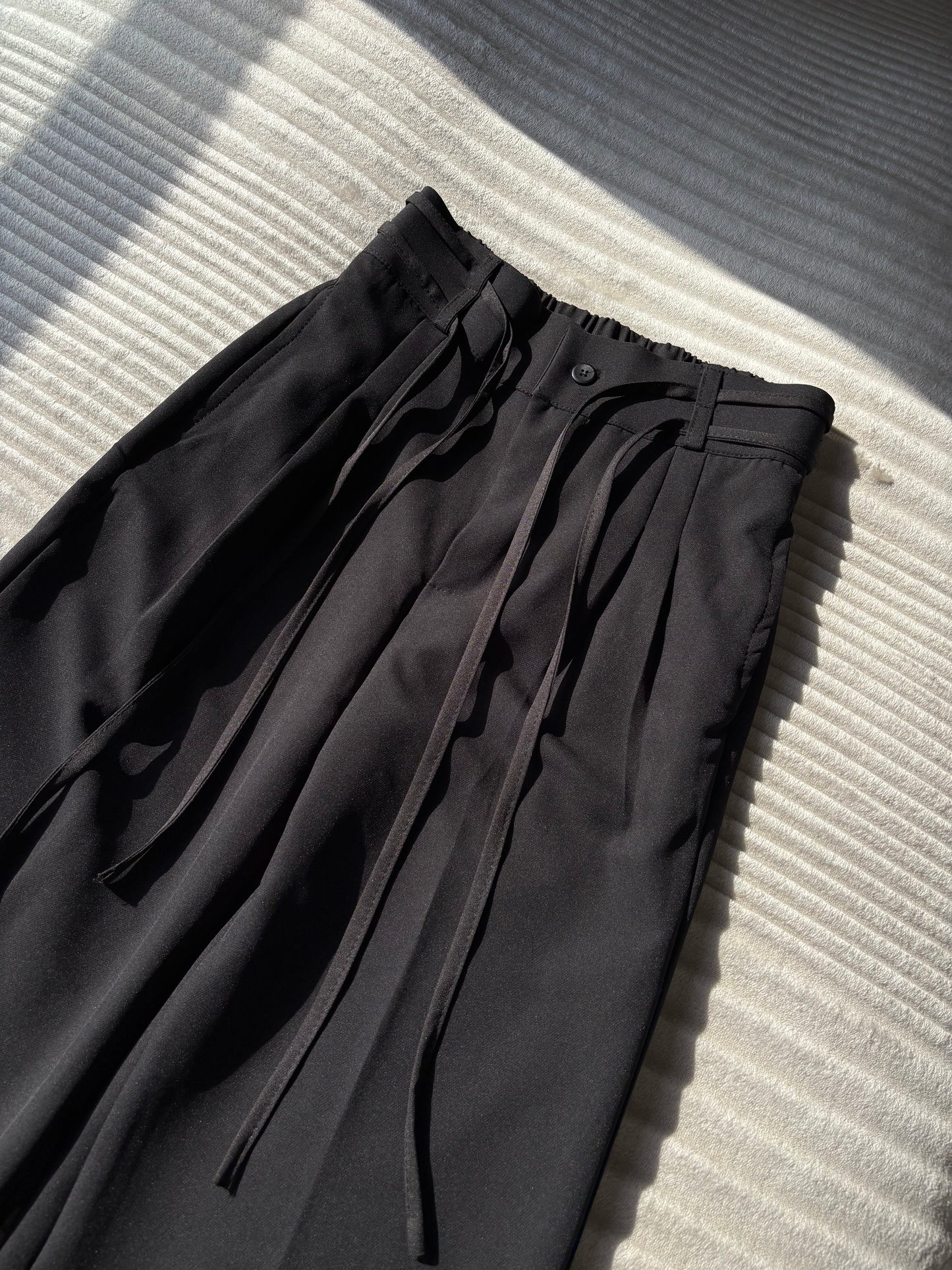 Pleated Wrap-Belt Trouser