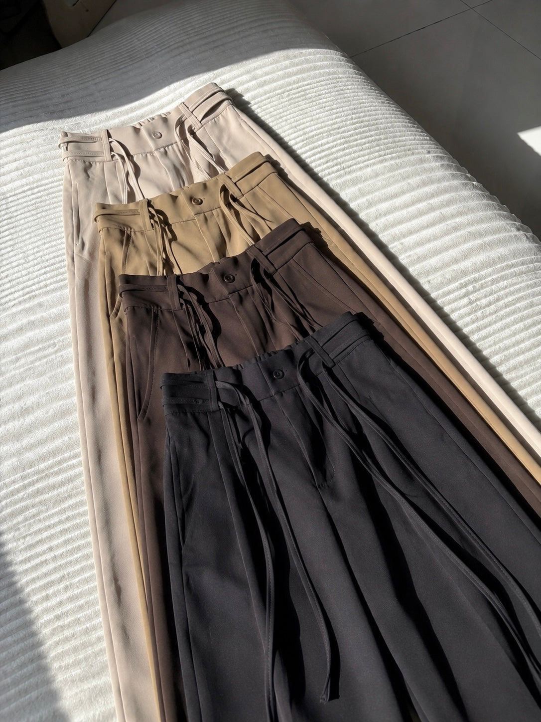Pleated Wrap-Belt Trouser