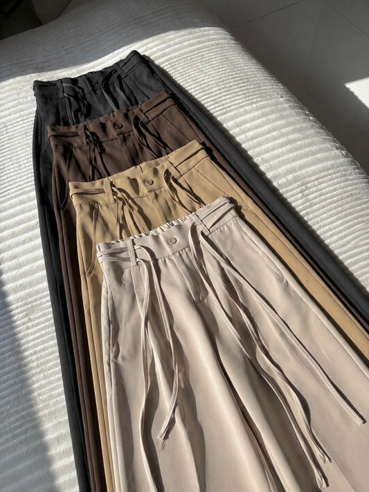 Pleated Wrap-Belt Trouser