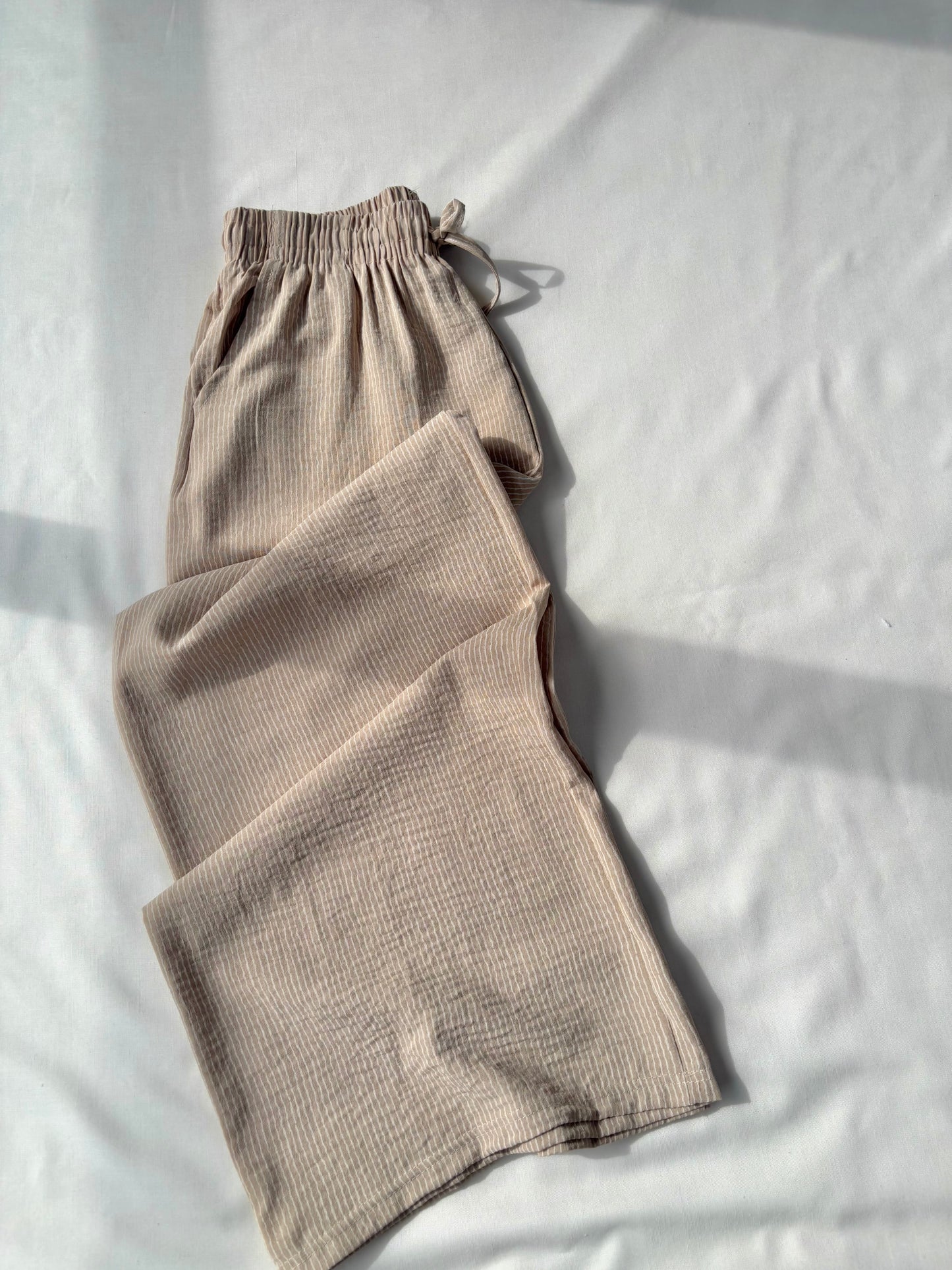 Viral Pinteresty Striped Pants (Beige)