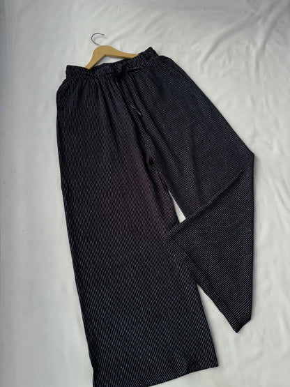 Viral Pinteresty Striped Pants (Black)