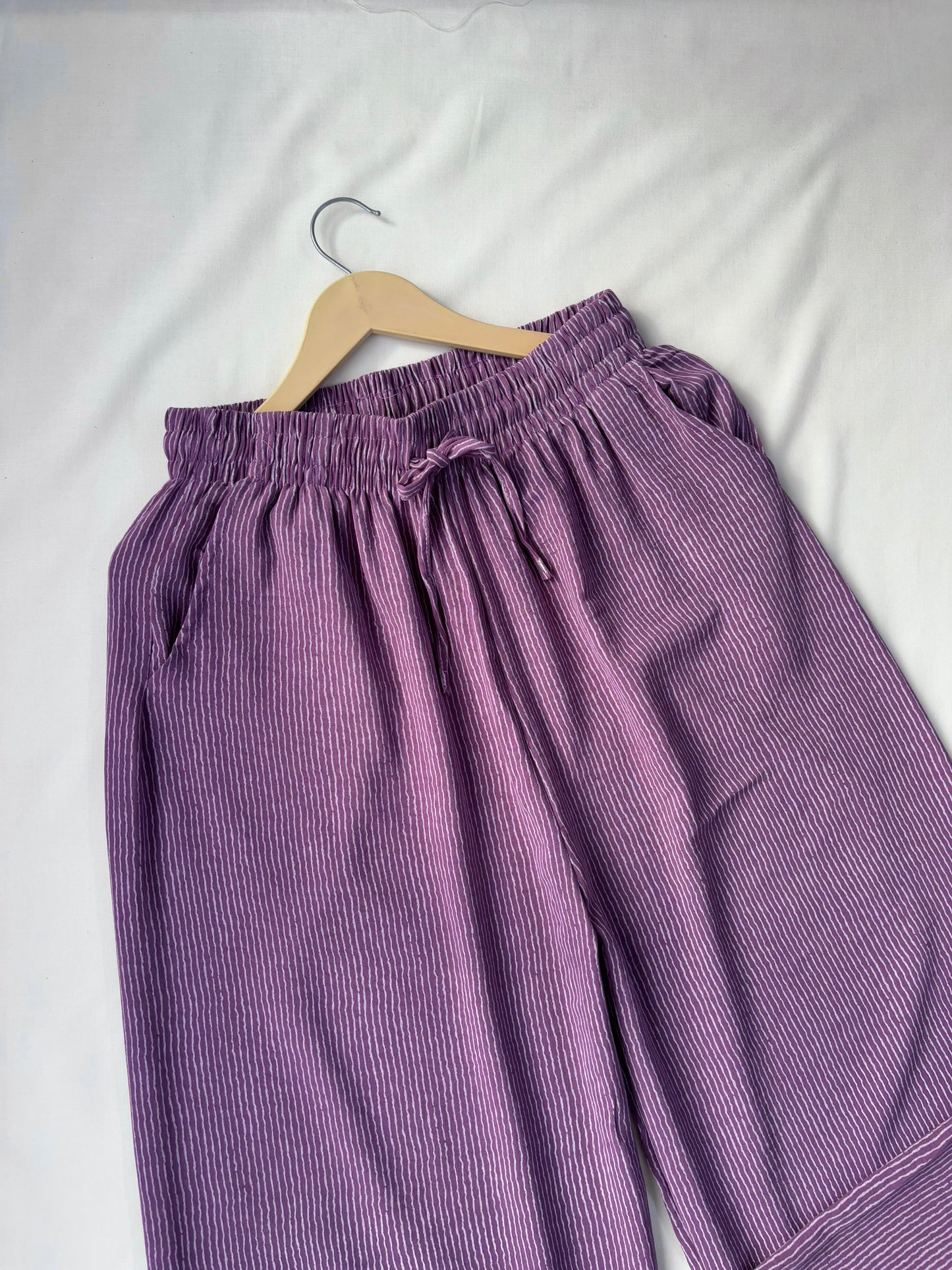 Viral Pinteresty Striped Pants (Purple)