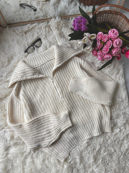 Off white Autumn Pullover