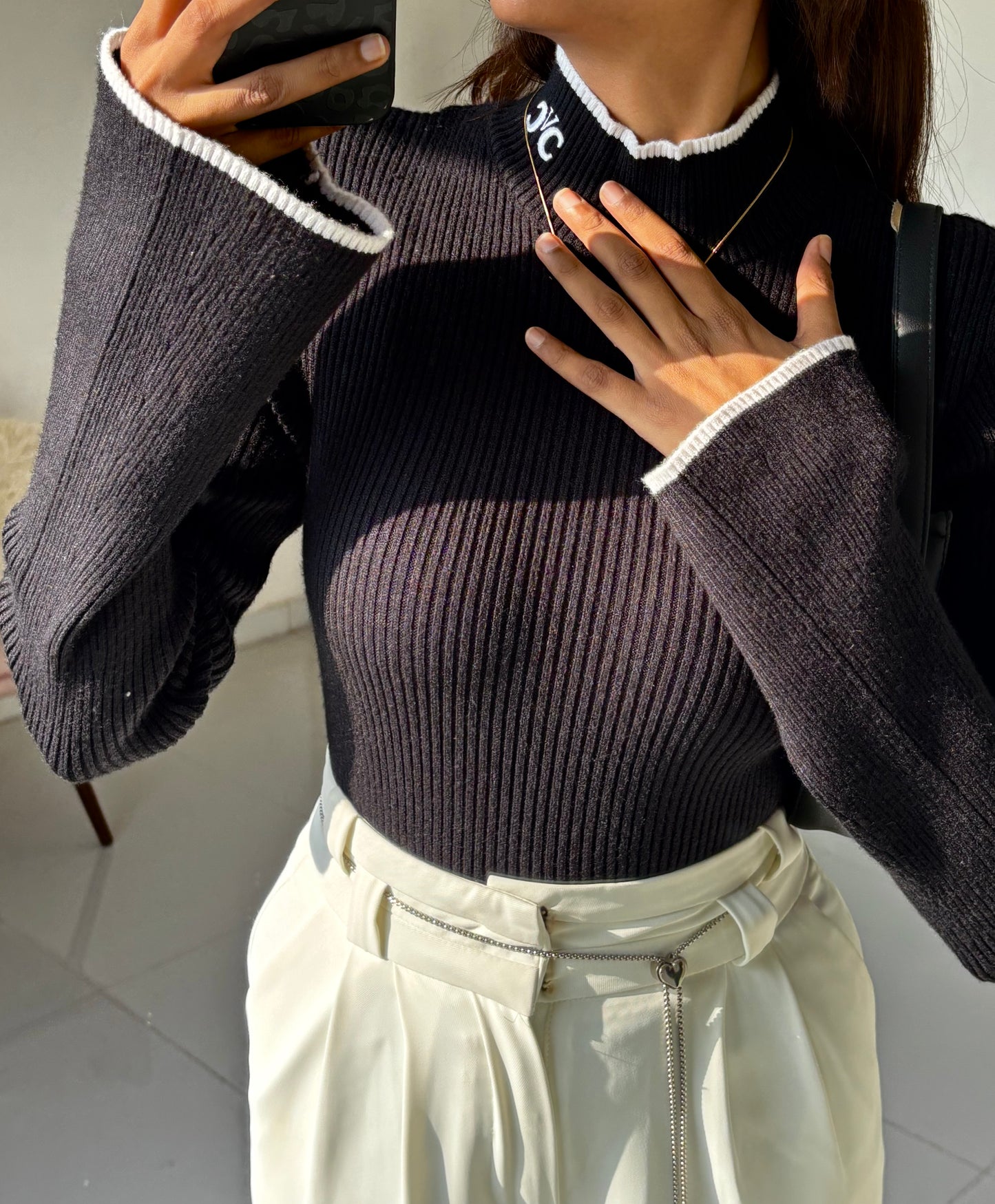 Black Pullover full sleeve top