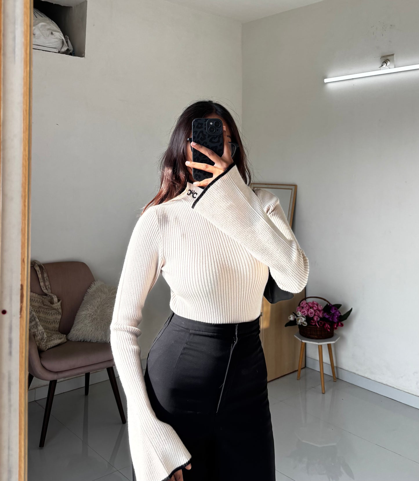 Off white Pullover full sleeve top