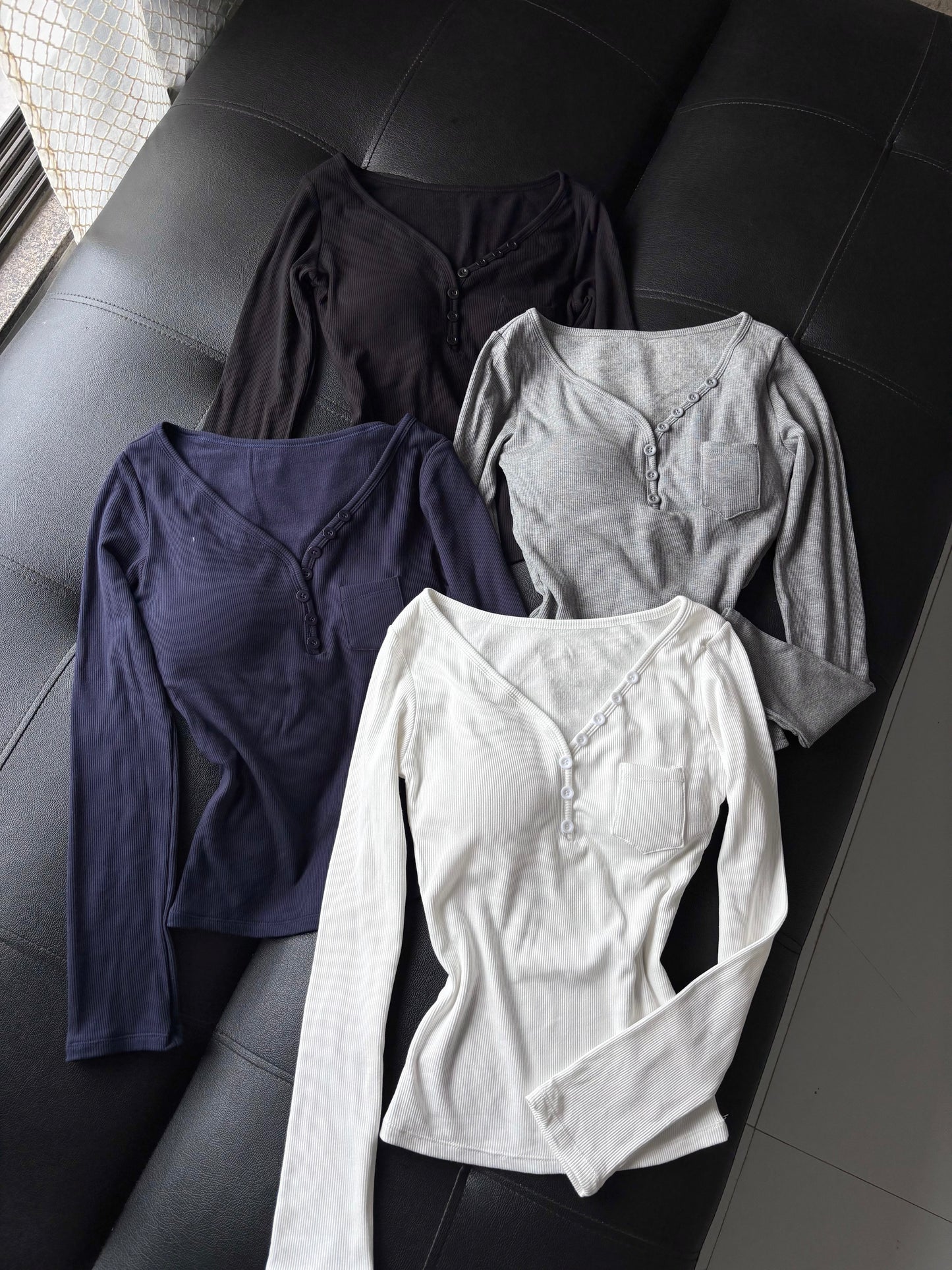 Classic V-neck Full Sleeve Built-in Bra Top