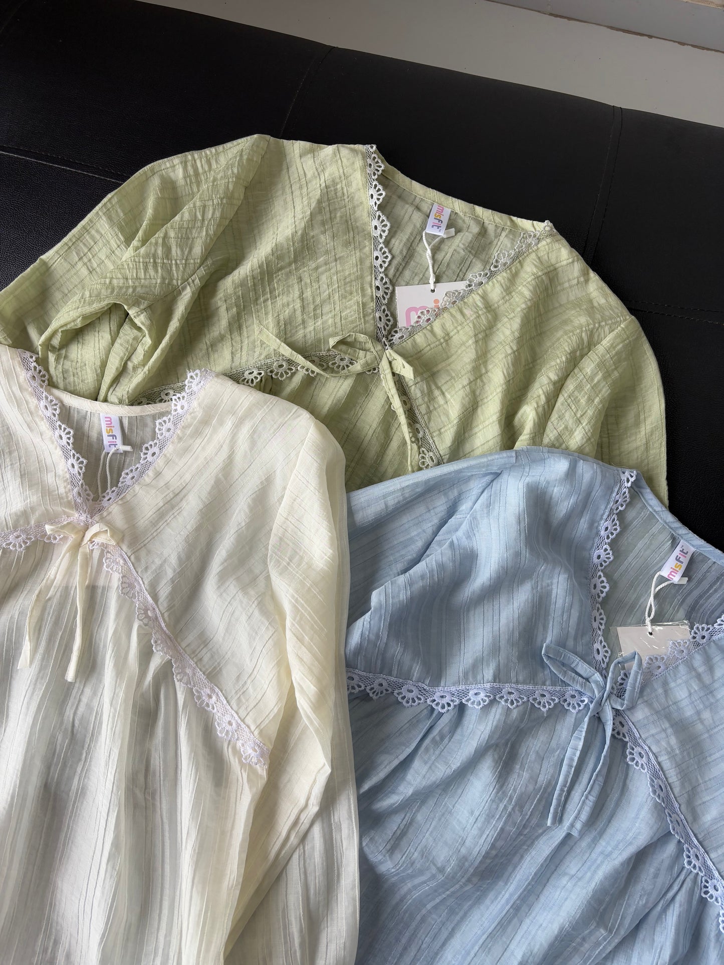 V neck Lace Korean top