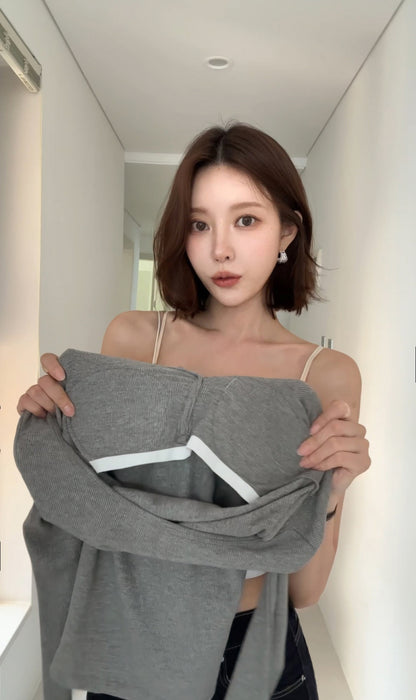 Classic V-neck Full Sleeve Built-in Bra Top