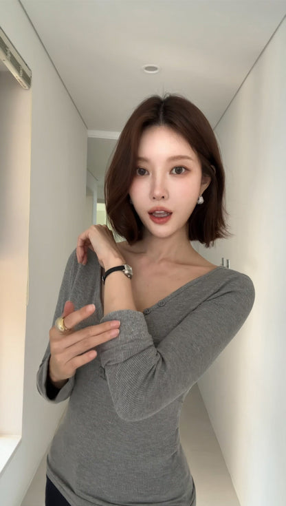 Classic V-neck Full Sleeve Built-in Bra Top