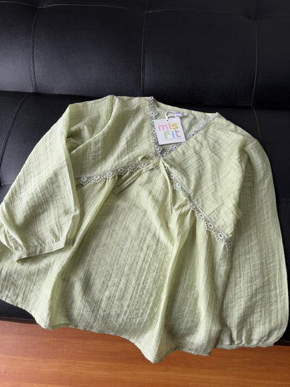 V neck Lace Korean top