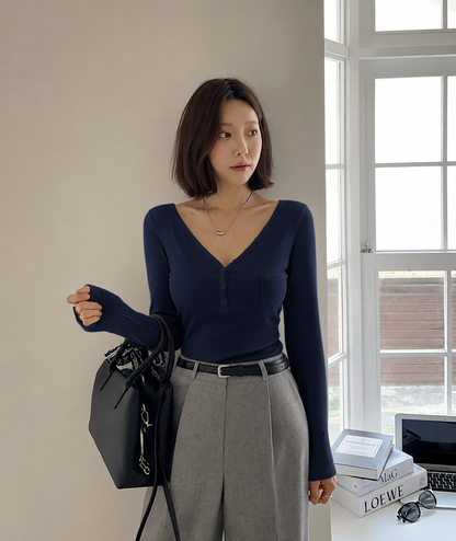 Classic V-neck Full Sleeve Built-in Bra Top