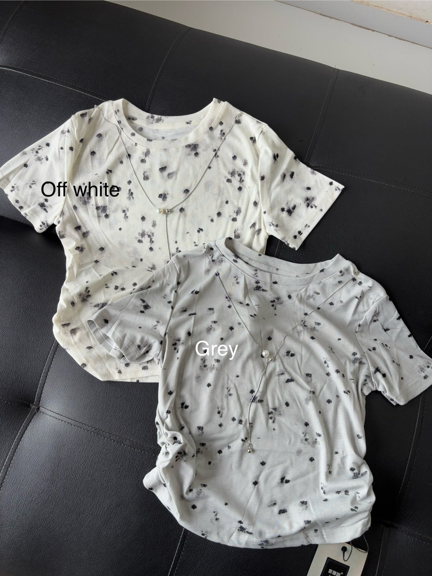 Attached Necklace Korean top