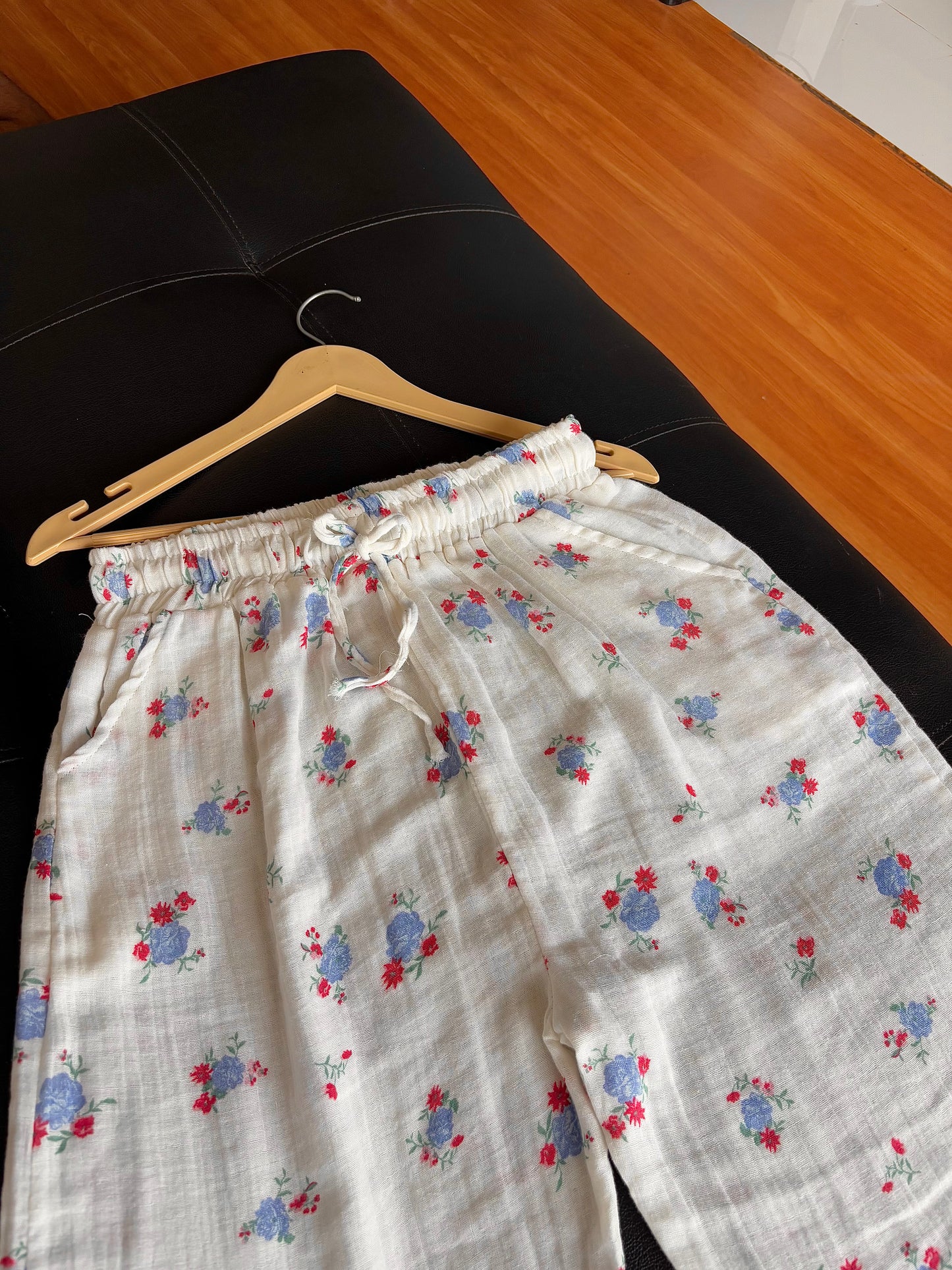 Flowers Printed Pants