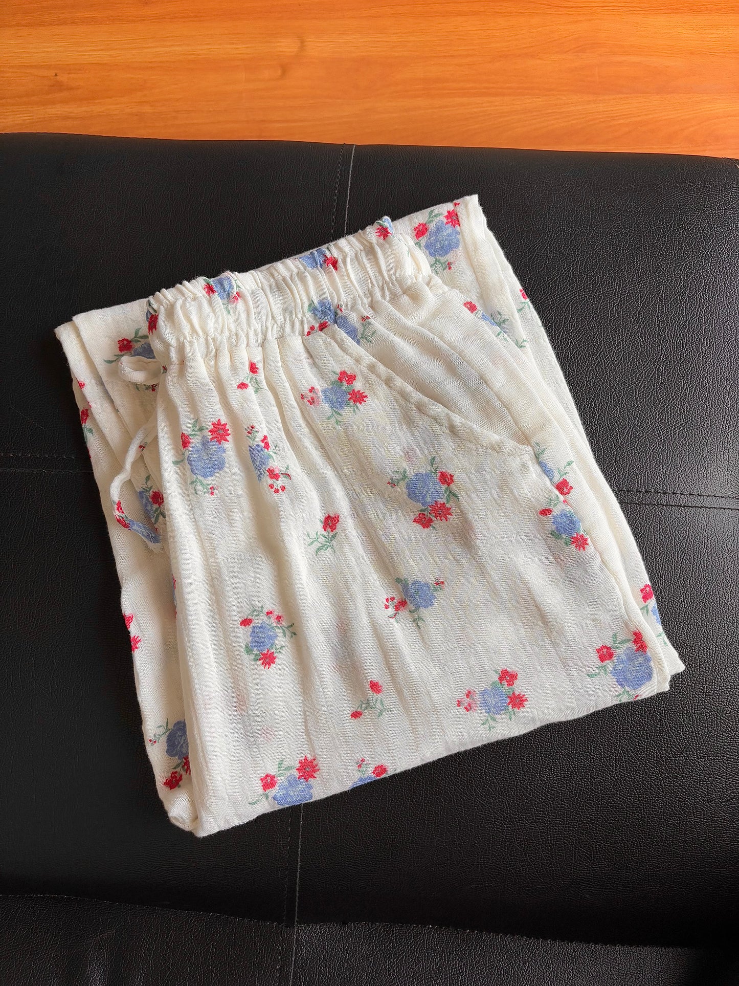 Flowers Printed Pants