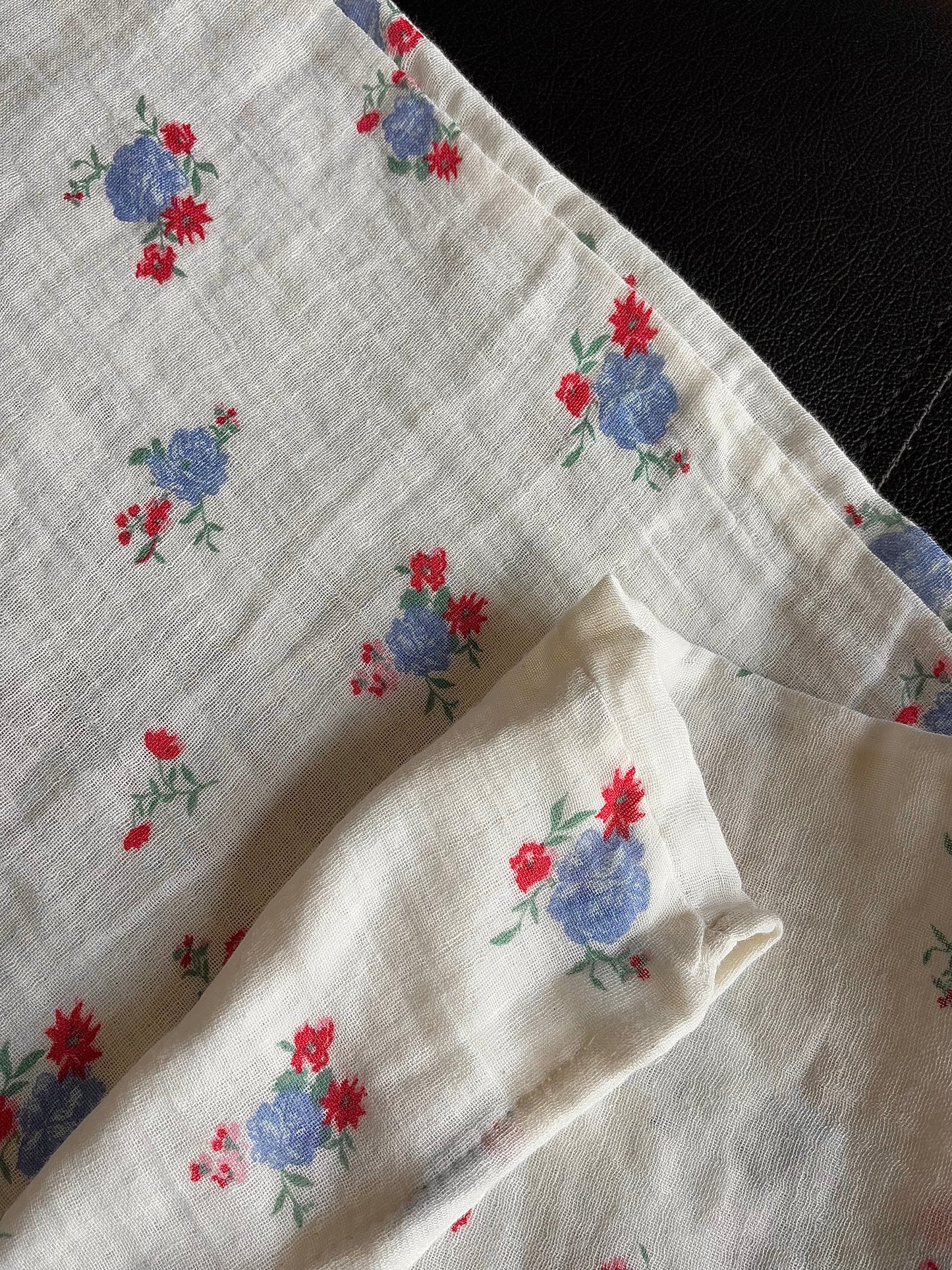 Flowers Printed Pants