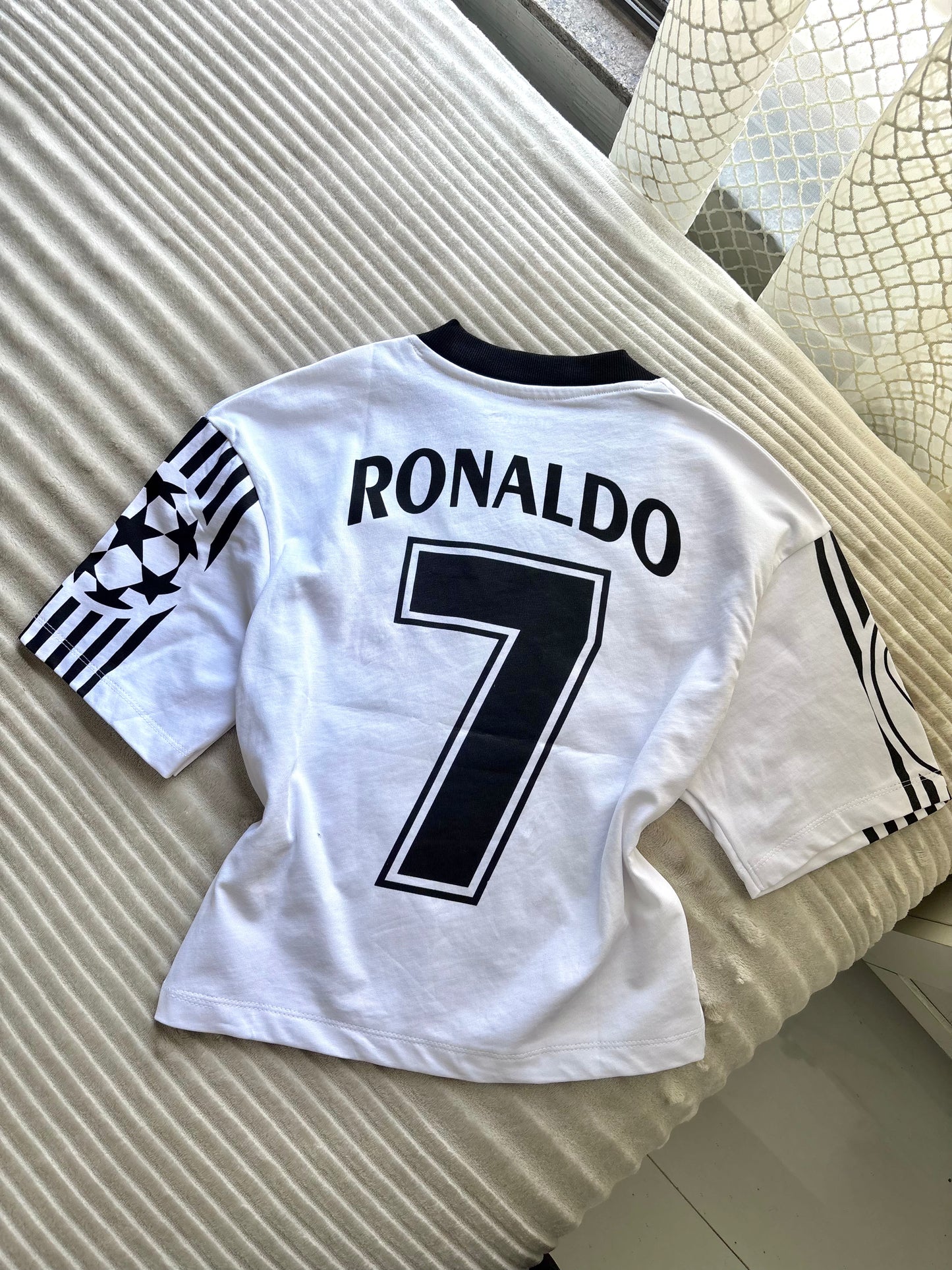 "AIG Ronaldo 7" Back Print Crop Tees