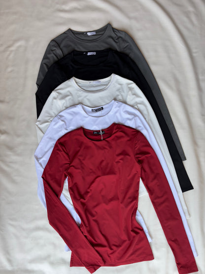 Red polyamide top