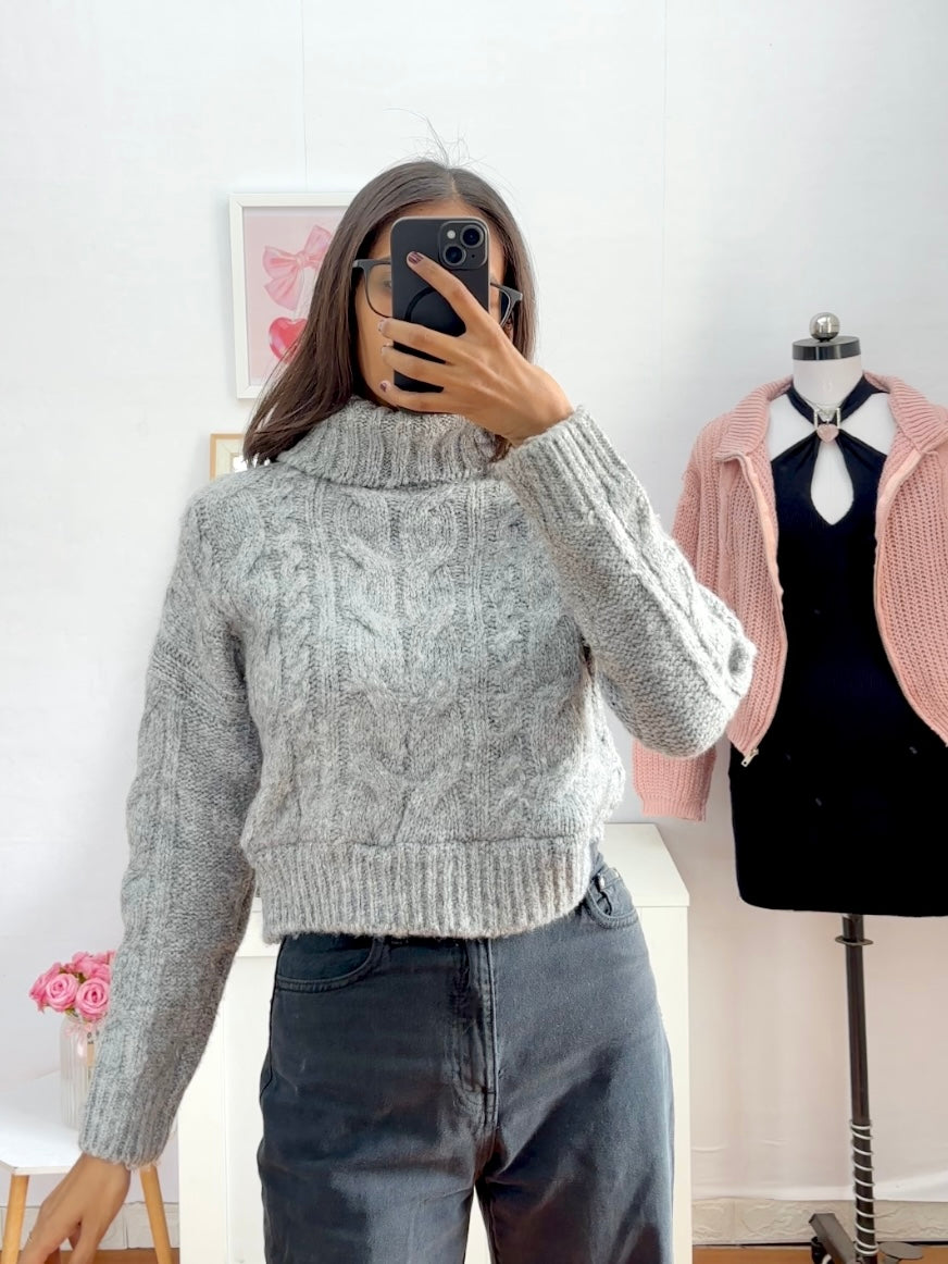 Crop Sweater ( Up to 36 bust)