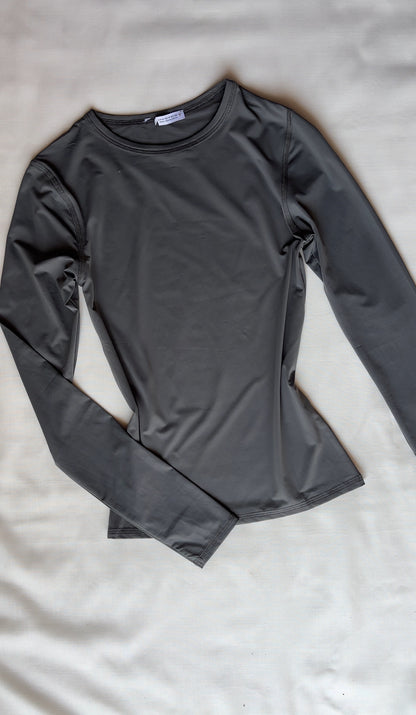 Grey polyamide top