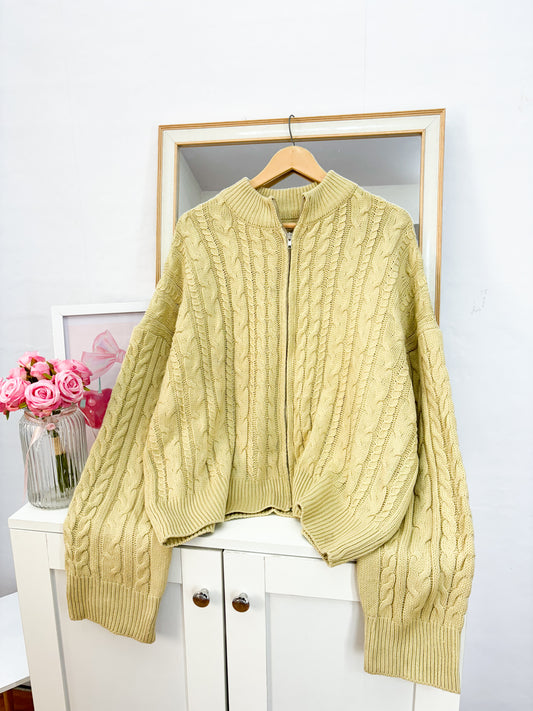 zipper knit ( Up to 44 Bust)