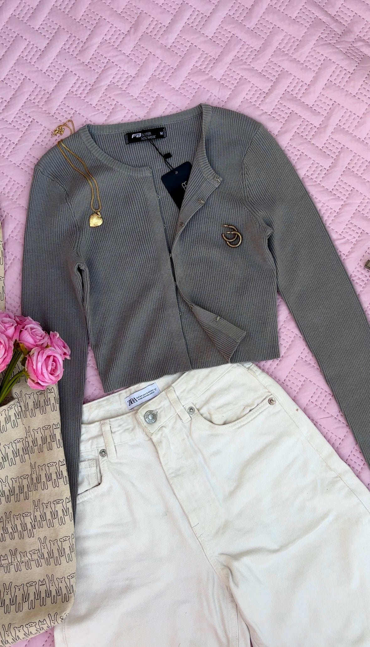 Openable hook summer top