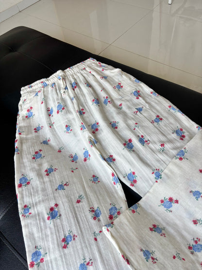 Flowers Printed Mul Cotton Pants