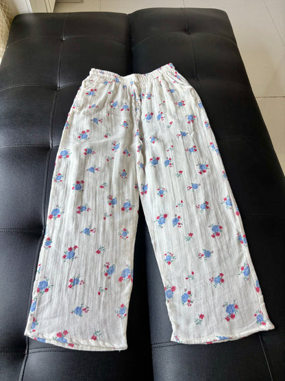 Flowers Printed Mul Cotton Pants