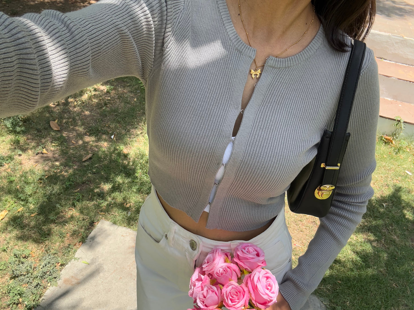 Openable hook summer top