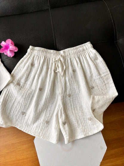 Pista Cream Embroidered Heart Mul Cotton Shorts