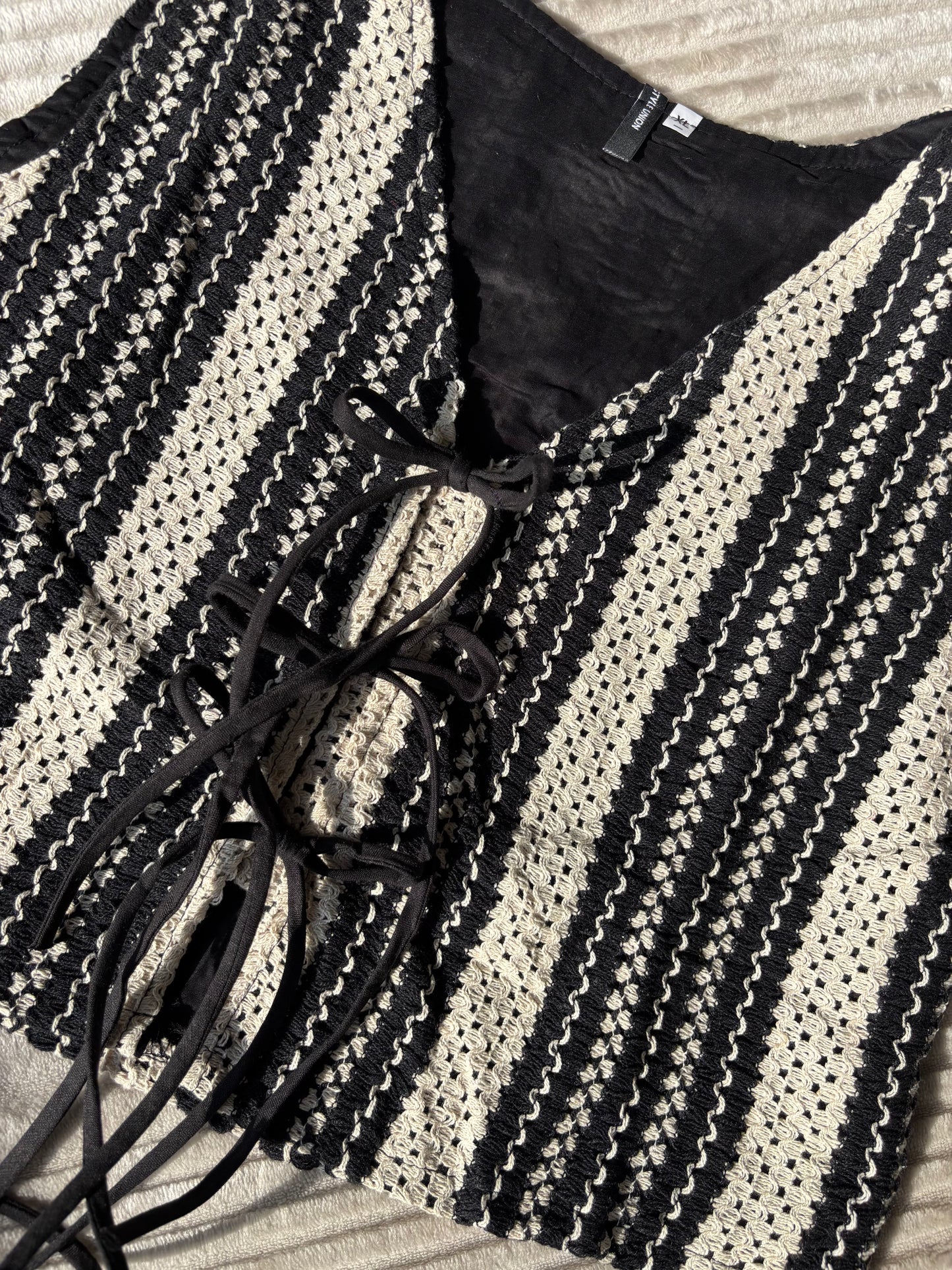 B&W Embroidered Tie Up Vest