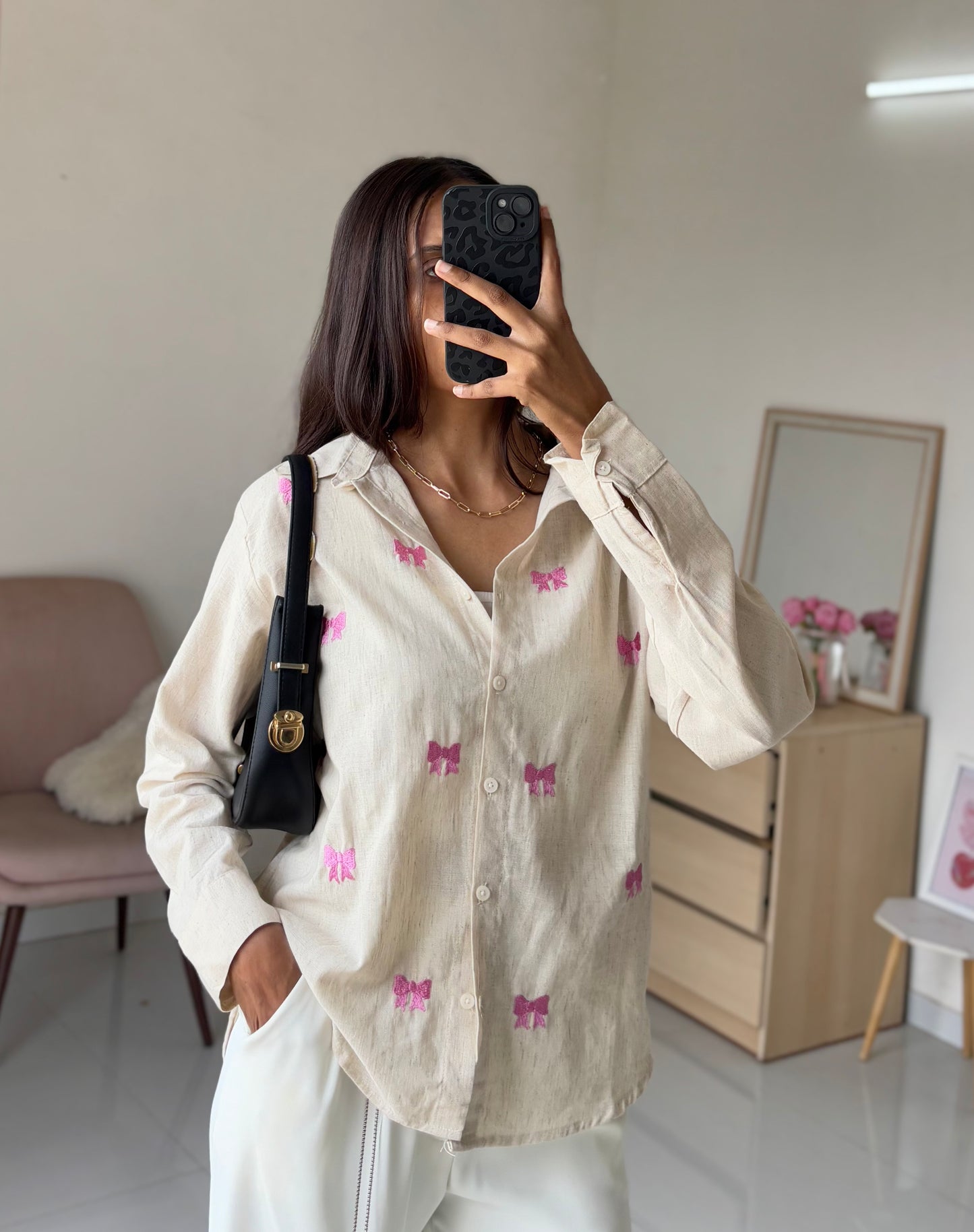 Bow Embroidery Shirt (Beige)