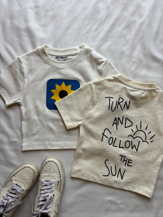 "Sun Flower" back print crop t-shirt