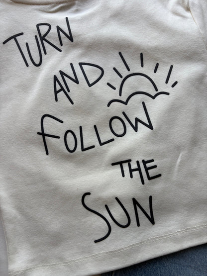"Sun Flower" back print crop t-shirt