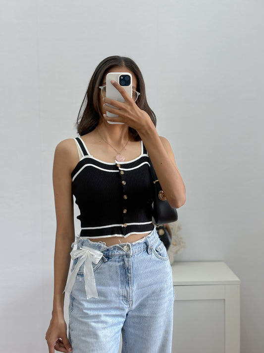 Korean top (bust fits 30 and 32)