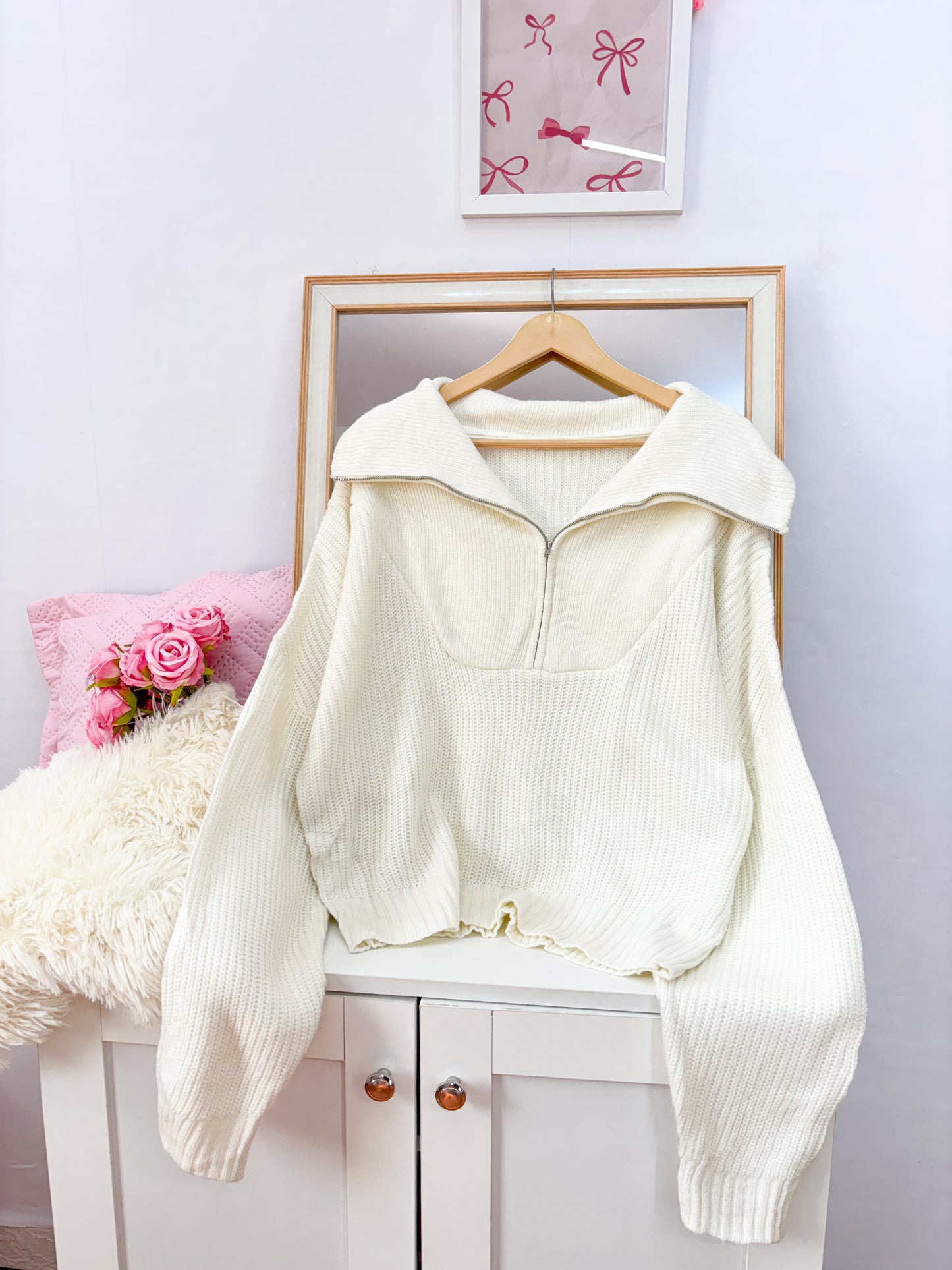 Zipper Sweater (Up to 40 bust- L)