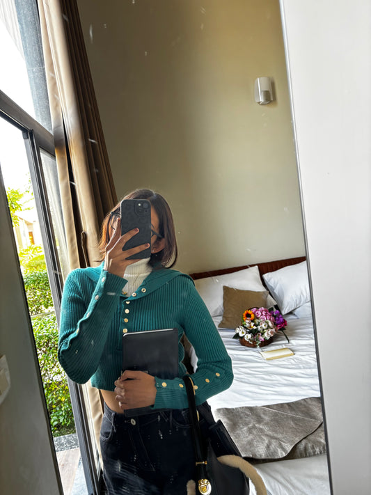 Women's Emerald Knitted Top With Buttons