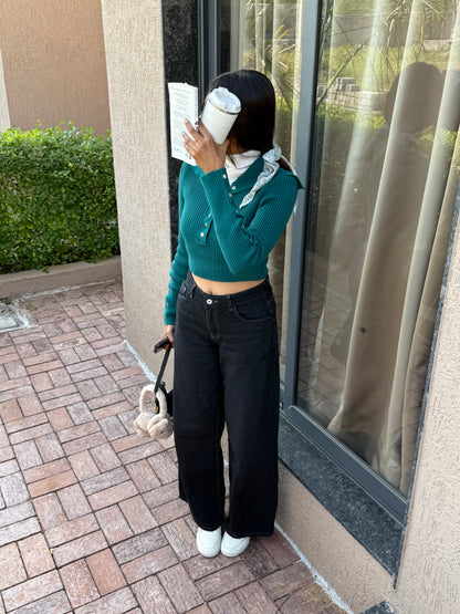 Women's Emerald Knitted Top With Buttons
